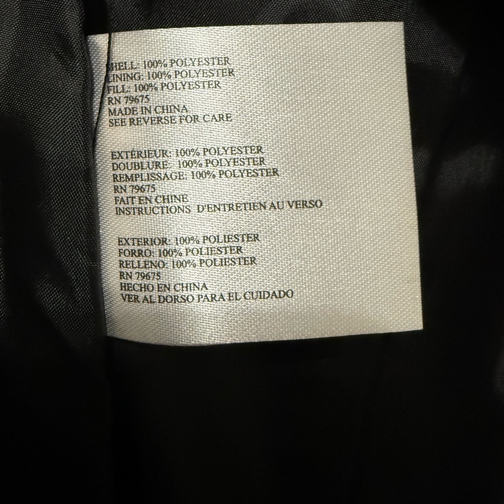 Michael Kors' quilted anorak coat, clever zip-out hood hidden, wing collar. - Picture 6 of 11